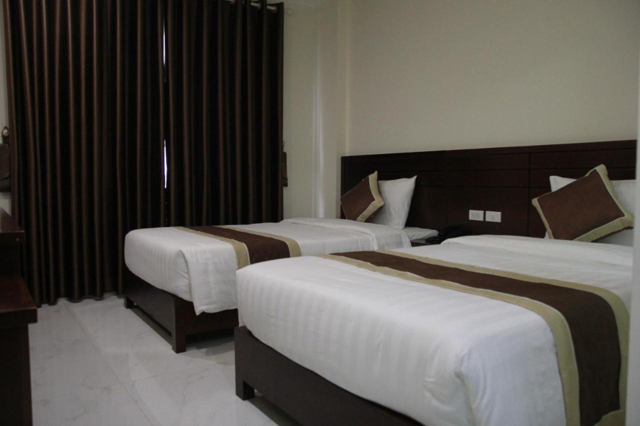 New Sun Hotel Ha Long Bagian luar foto